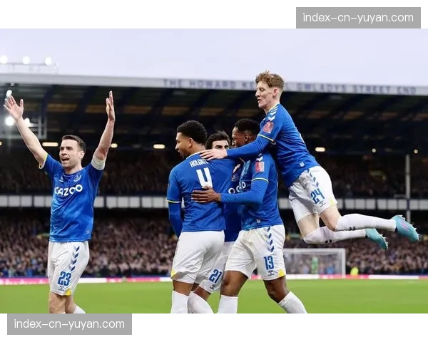 深度报道：石油资本与传统豪门的对决——纽卡斯尔崛起背后的地缘足球博弈